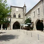 Lo.f.t O Village * Монфланкен